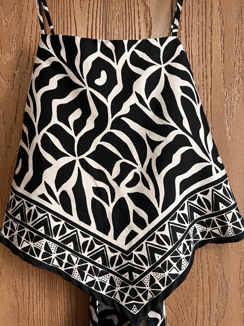 Japna Black & White Bold Print Scarf Top - Picture 4 of 6